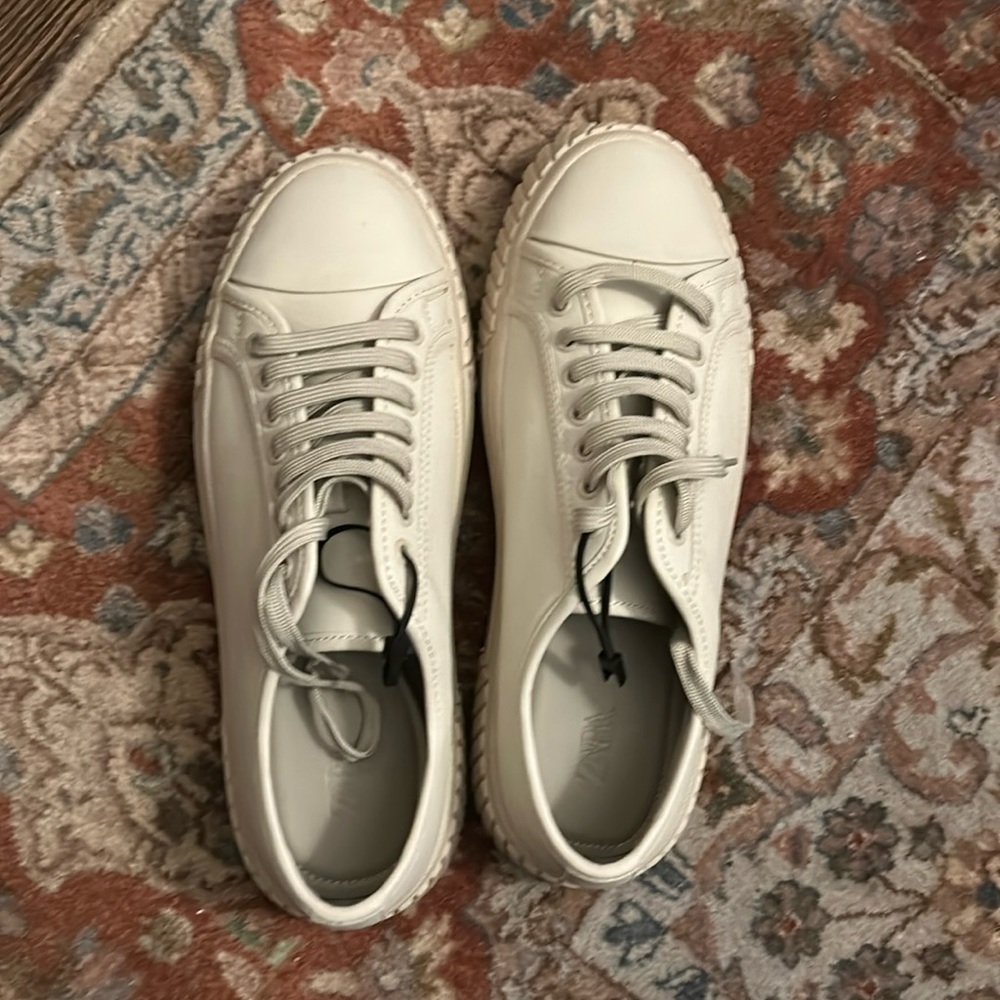 Zara Beige Casual Sneaker Mens Condition: Excellent - Only Worn Once to try on